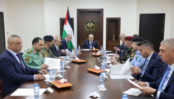 الرئيس يترأس اجتماعاً