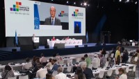 مصطفى: لا تنمية مستدامة
