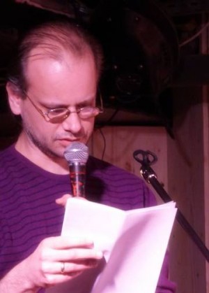 جسدُكِ يرتجفُ على