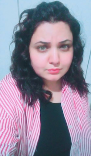 أفضل من سكّين
آمنة