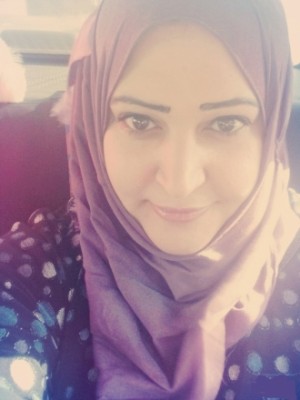 ميتافيزيقيا
لـ الشاعرة: