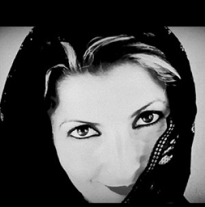 ستُ قصائد
لـ الشاعرة