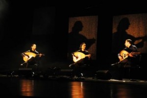  الثلاثي جبران يفوز