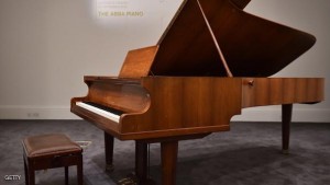 بيانو فريق آبا بمزاد