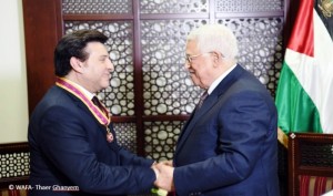 الرئيس عباس يلتقي