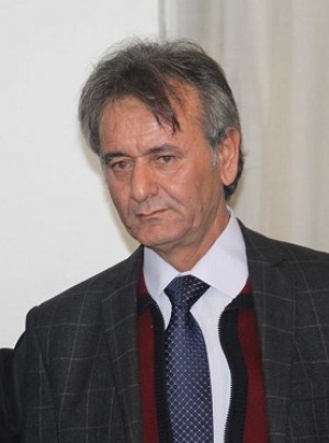 لم أرَ مطراً
*لـ الشاعر: